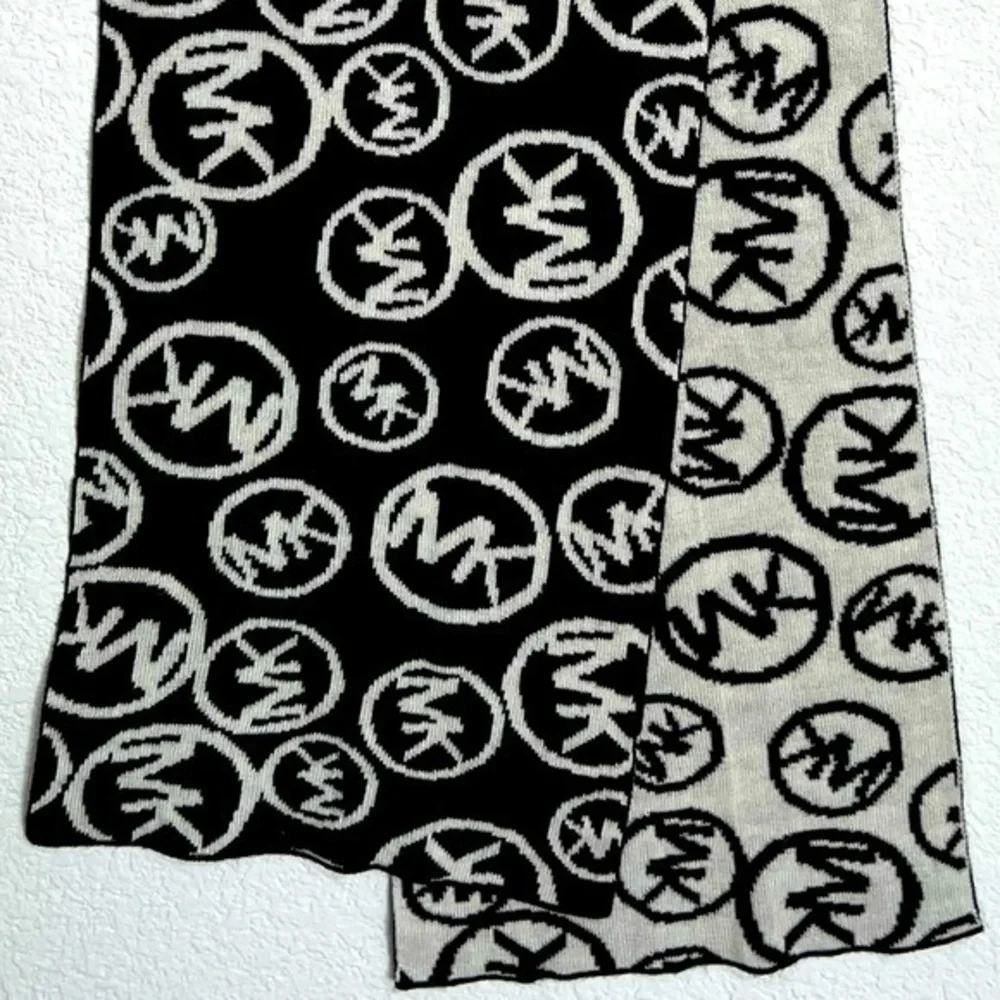 Michael Kors MK Black & White Off White Circle Logo Signature Scarf Reversible
